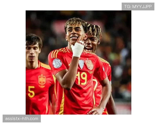 新星闪耀绿茵场：足坛新秀强势崛起引热议