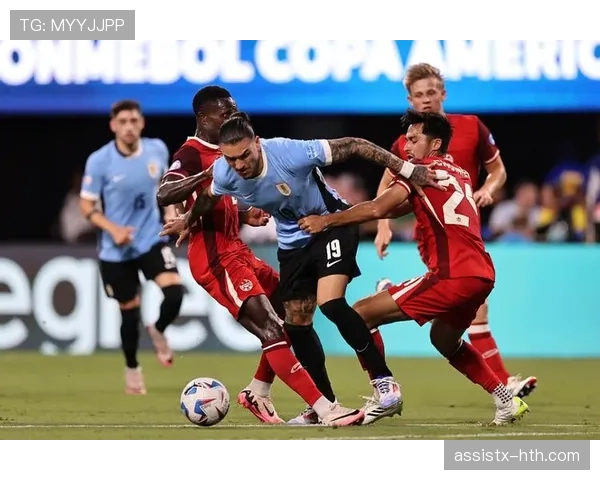 本坦库尔闪耀乌拉圭国家队，助球队稳步挺进世界杯决赛圈