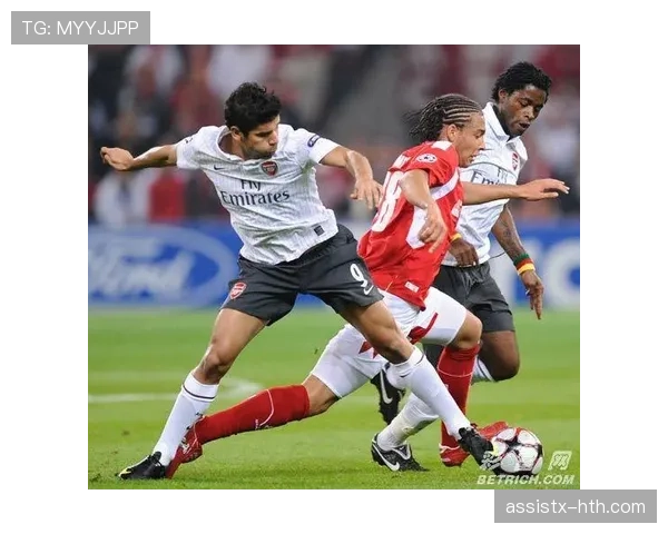 标准列日激烈对决中强大实力展现，精彩瞬间值得关注